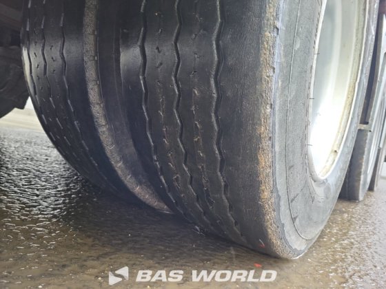 Nooteboom 低装载半挂车