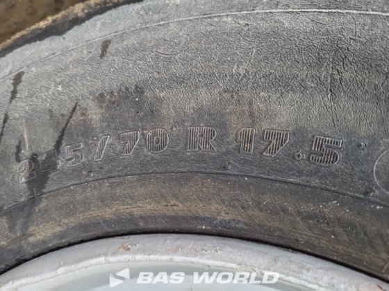 Nooteboom 低装载半挂车