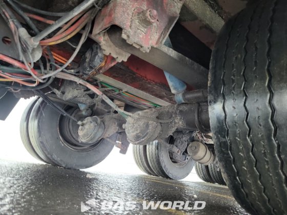 Nooteboom 低装载半挂车