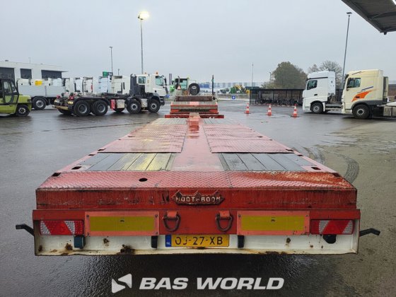 Nooteboom 低装载半挂车