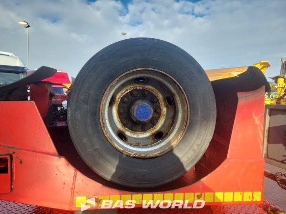 布罗休斯低装载半挂车