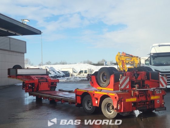 布罗休斯低装载半挂车