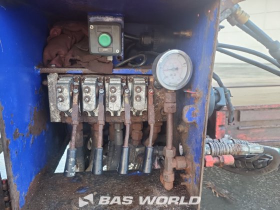 布罗休斯低装载半挂车