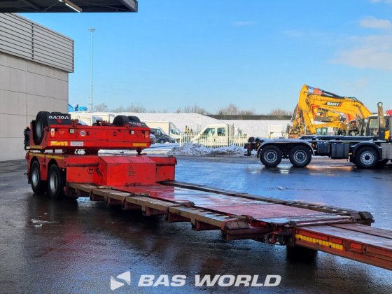 布罗休斯低装载半挂车