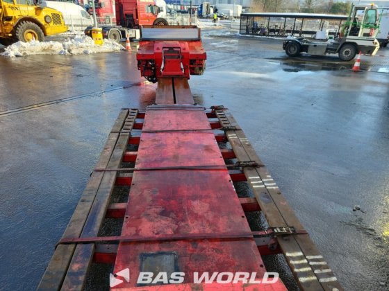 布罗休斯低装载半挂车