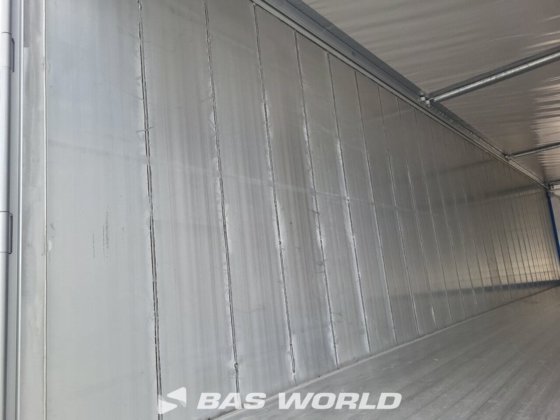 クナペン・ウォーキング・フロア