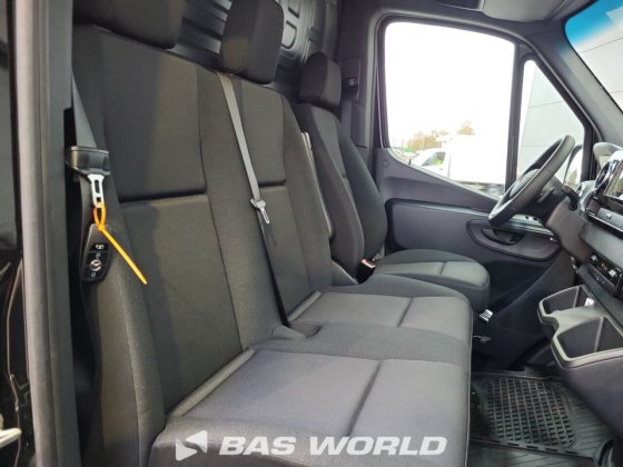 メルセデス スプリンター 519 CDI クローズド・ボックス・バン