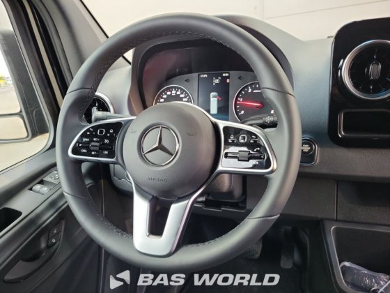 メルセデス スプリンター 519 CDI クローズド・ボックス・バン