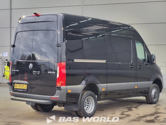 メルセデス スプリンター 519 CDI クローズド・ボックス・バン