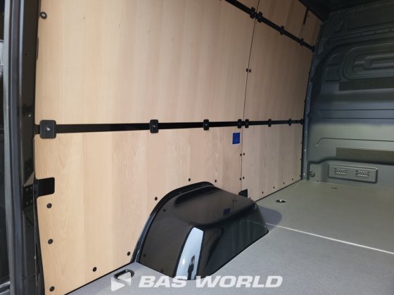 メルセデス スプリンター 519 CDI クローズド・ボックス・バン