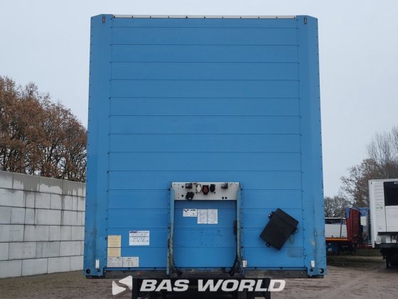 施密茨封闭箱式半拖车