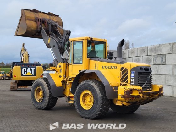 ボルボ L120 E ホイールローダ