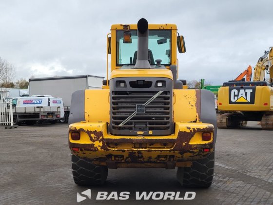 ボルボ L120 E ホイールローダ