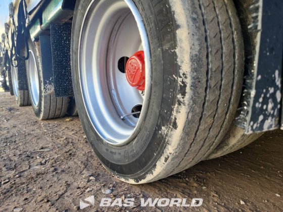 Meusburger 低装载半挂车