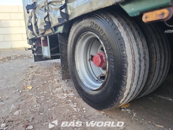 ミュースブルガー カーテンサイド セミトレーラー