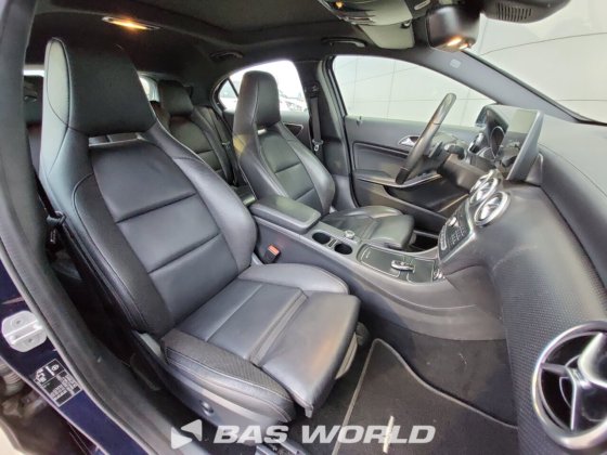 梅赛德斯掀背车