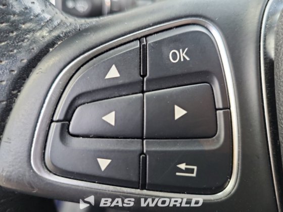 梅赛德斯掀背车