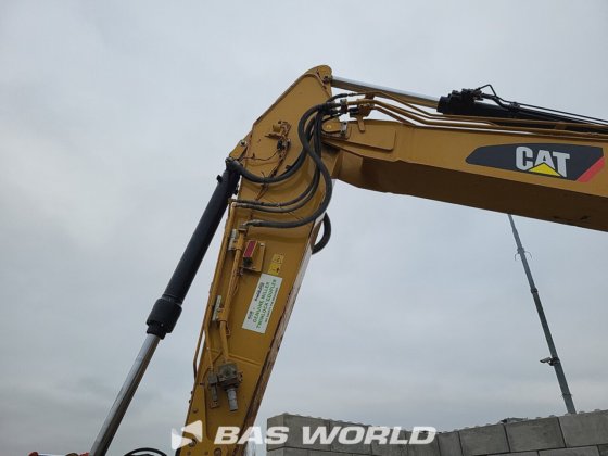 卡特彼勒 320 07B 履带挖掘机