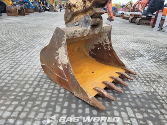 卡特彼勒 320 07B 履带挖掘机