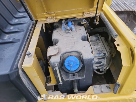 卡特彼勒 320 07B 履带挖掘机