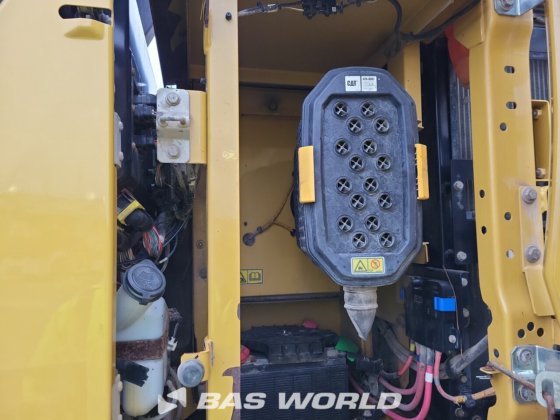 卡特彼勒 320 07B 履带挖掘机