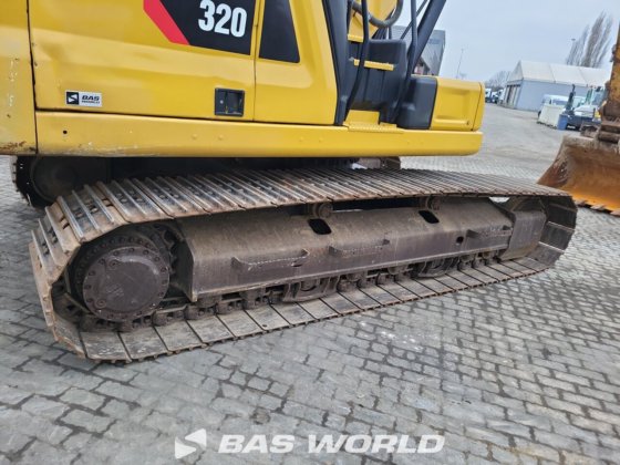 卡特彼勒 320 07B 履带挖掘机