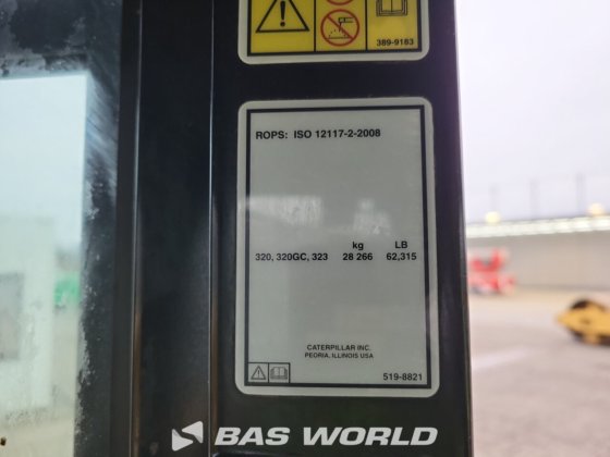 卡特彼勒 320 07B 履带挖掘机