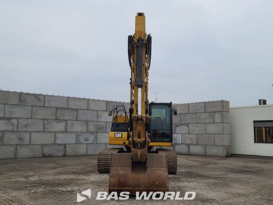 卡特彼勒 320 07B 履带挖掘机