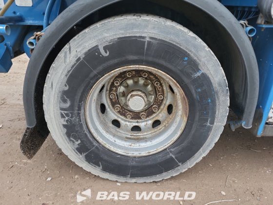 液化气罐半挂车