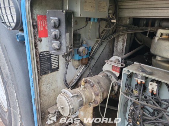 液化气罐半挂车