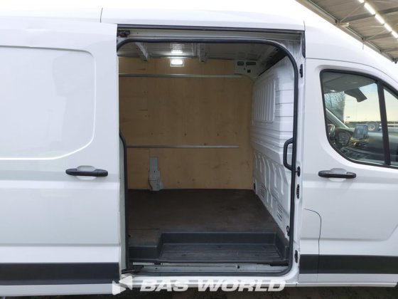 マクサス クローズド・ボックス・バン