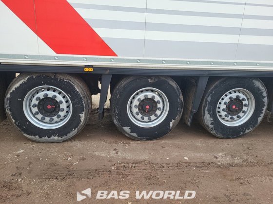 施密茨冷藏半挂车