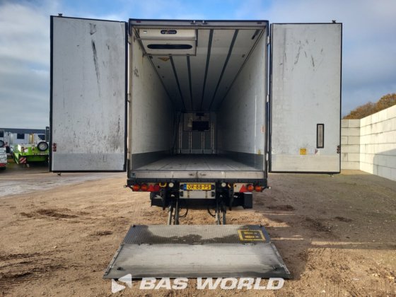 施密茨冷藏半挂车