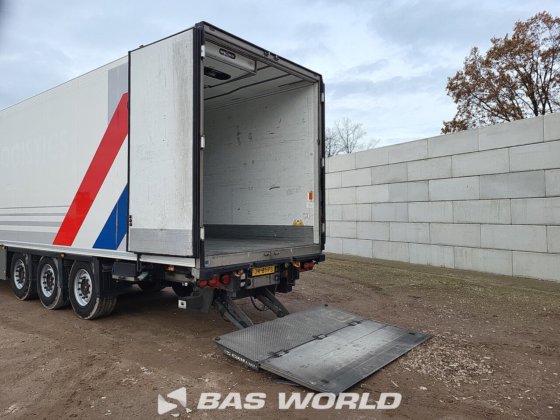 施密茨冷藏半挂车