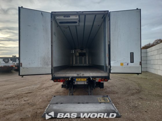 施密茨冷藏半挂车