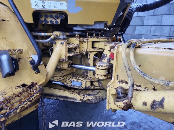 卡特彼勒 730 装载机