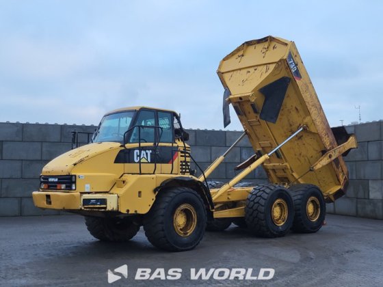 卡特彼勒 730 装载机