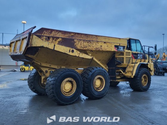 卡特彼勒 730 装载机