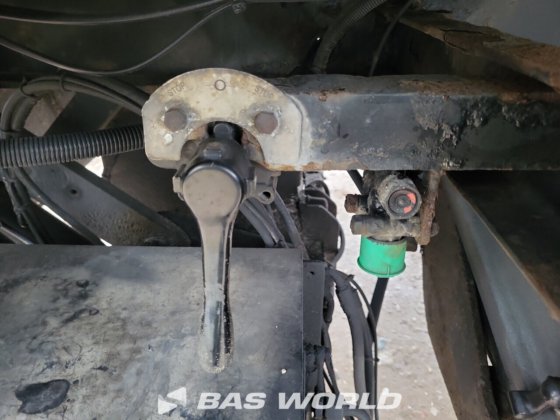 Draco 封闭箱式半拖车