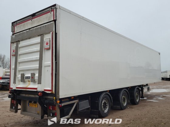 Draco 封闭箱式半拖车