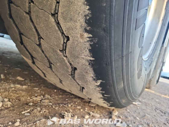 Feldbinder EUT 40.3 粉末罐半挂车