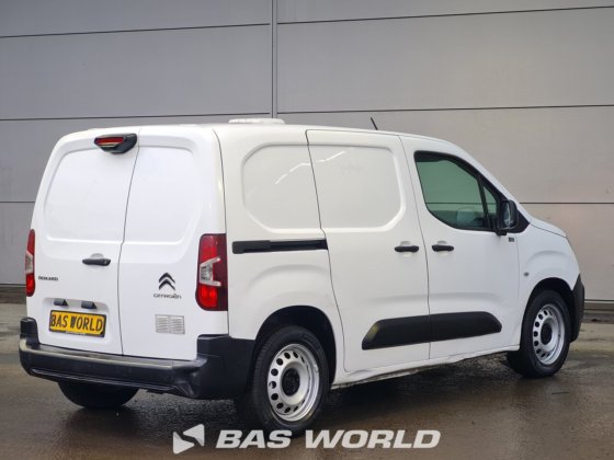 雪铁龙 Berlingo 110PK 封闭箱式货车