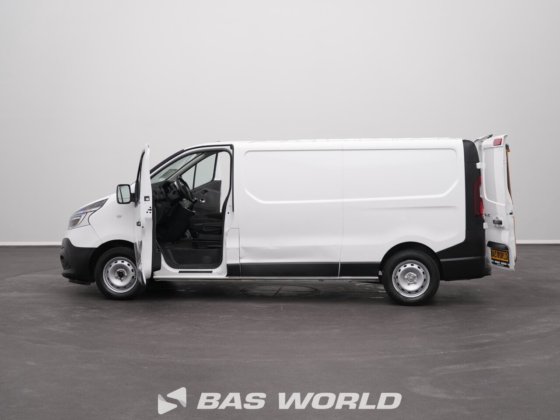 雷诺 Trafic 120pk 封闭箱式货车