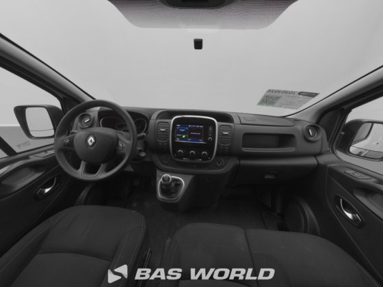 雷诺 Trafic 120pk 封闭箱式货车