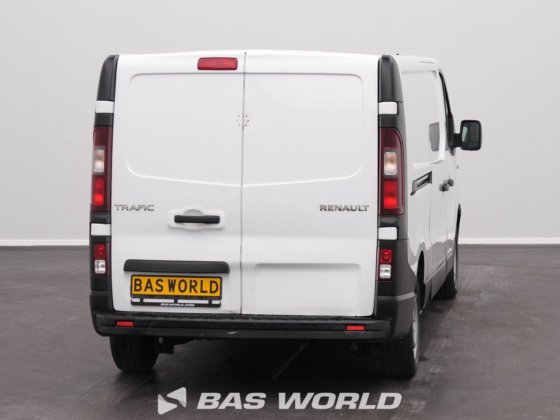 雷诺 Trafic 120pk 封闭箱式货车