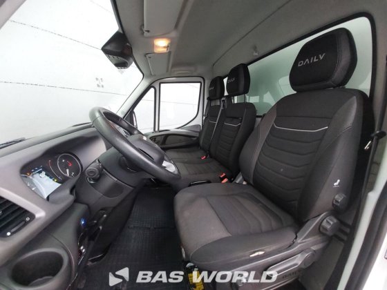 イヴェコ・デイリー 35S18 冷蔵車