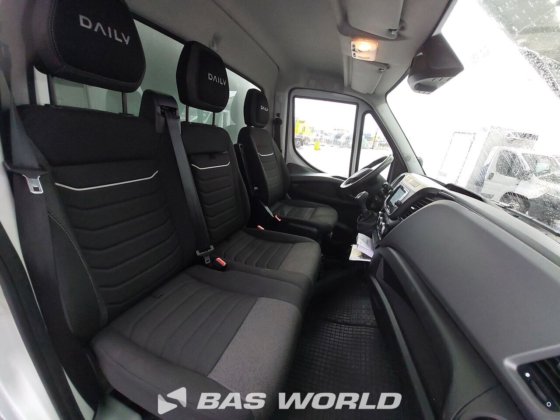 イヴェコ・デイリー 35S18 冷蔵車