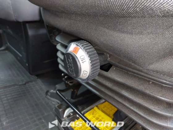 イヴェコ・デイリー 35S18 冷蔵車