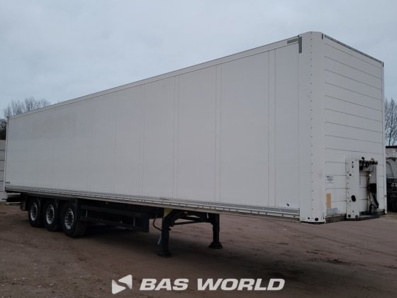 施密茨封闭箱式半拖车