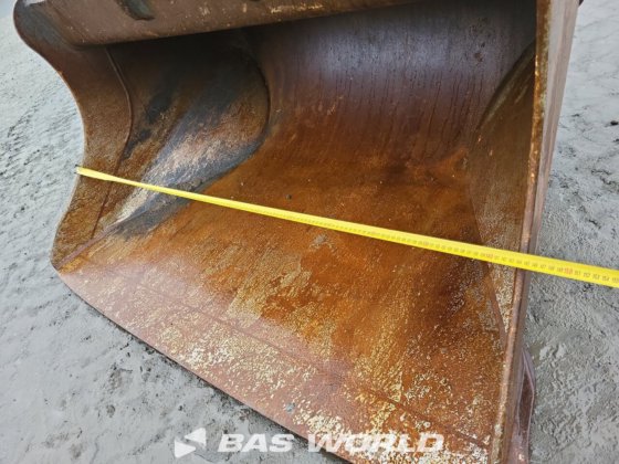 沃尔沃 EWR150 E 轮式挖掘机